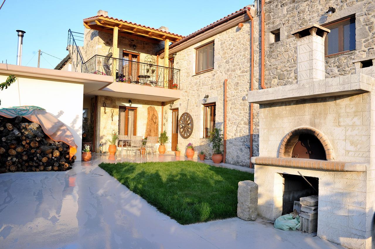 Villa AxentiAgios Thomas  エクステリア 写真